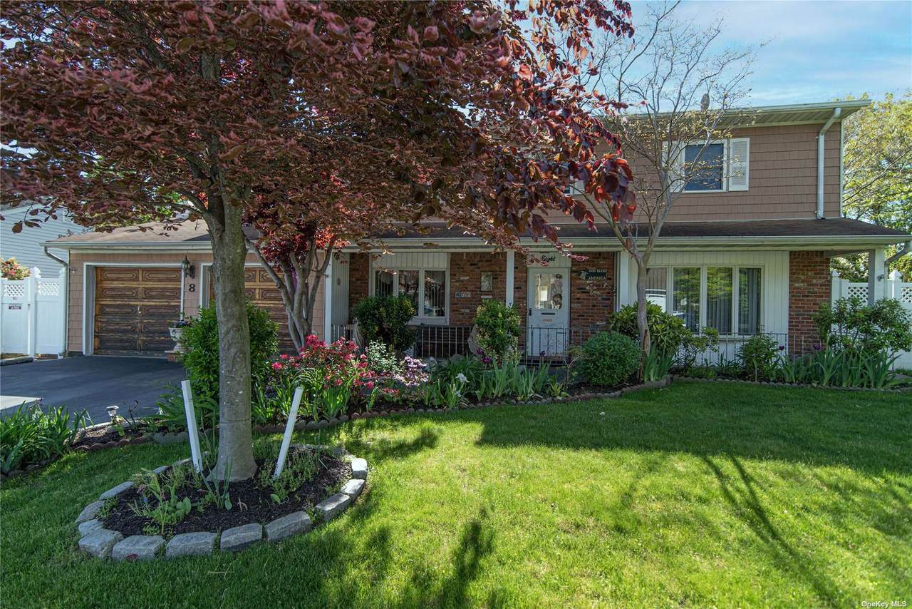 8 Singingwood Drive - Photo 1