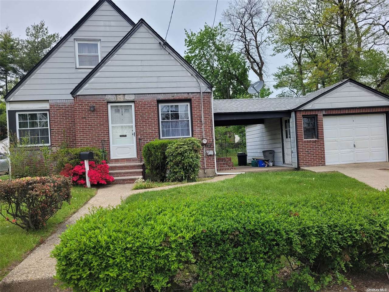139 Wellington Street - Photo 1