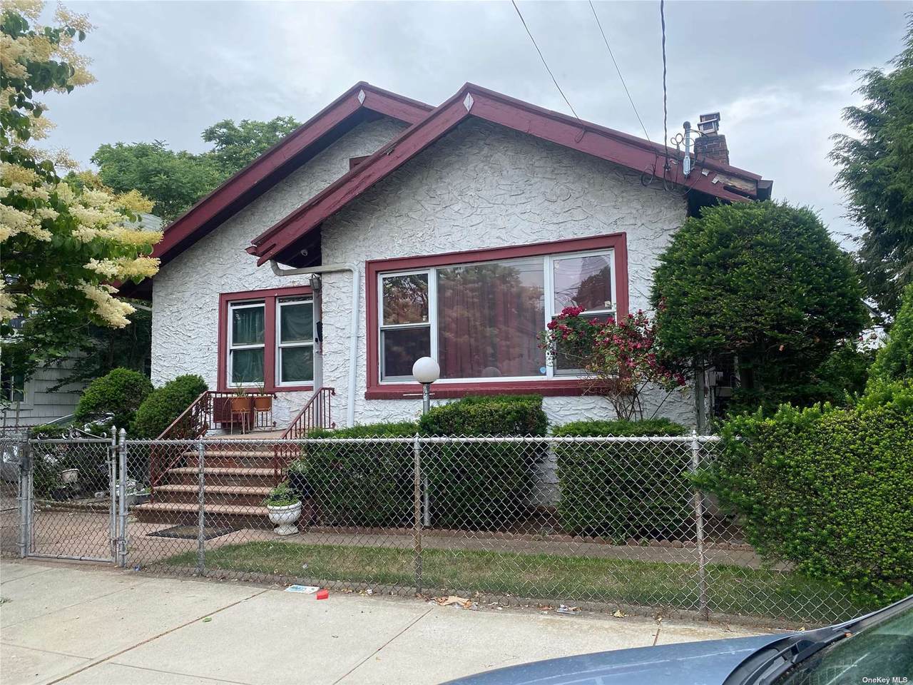 951 43rd Street - Photo 1