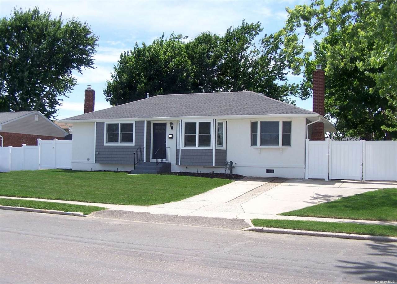 58 Villa Avenue - Photo 1