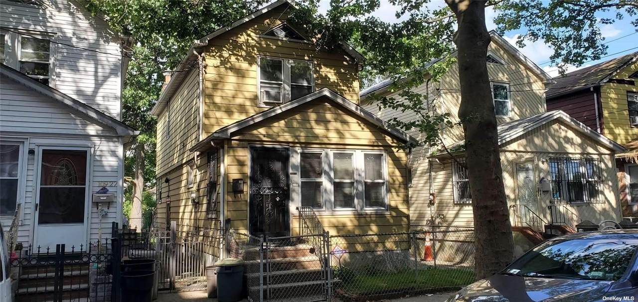 109-29 Union Hall Street - Photo 1