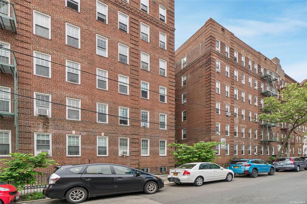 41-15 44th Street - Photo 1
