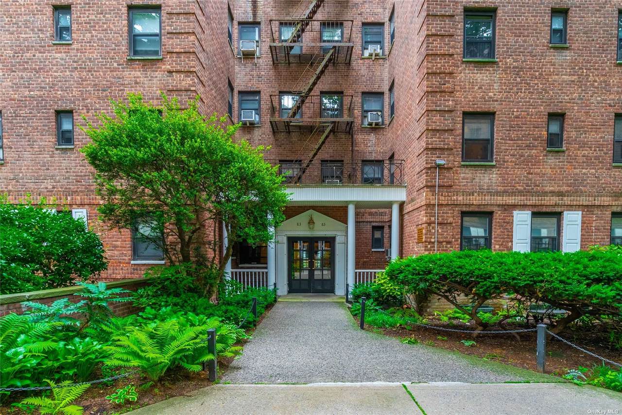 83-83 118th Street - Photo 1