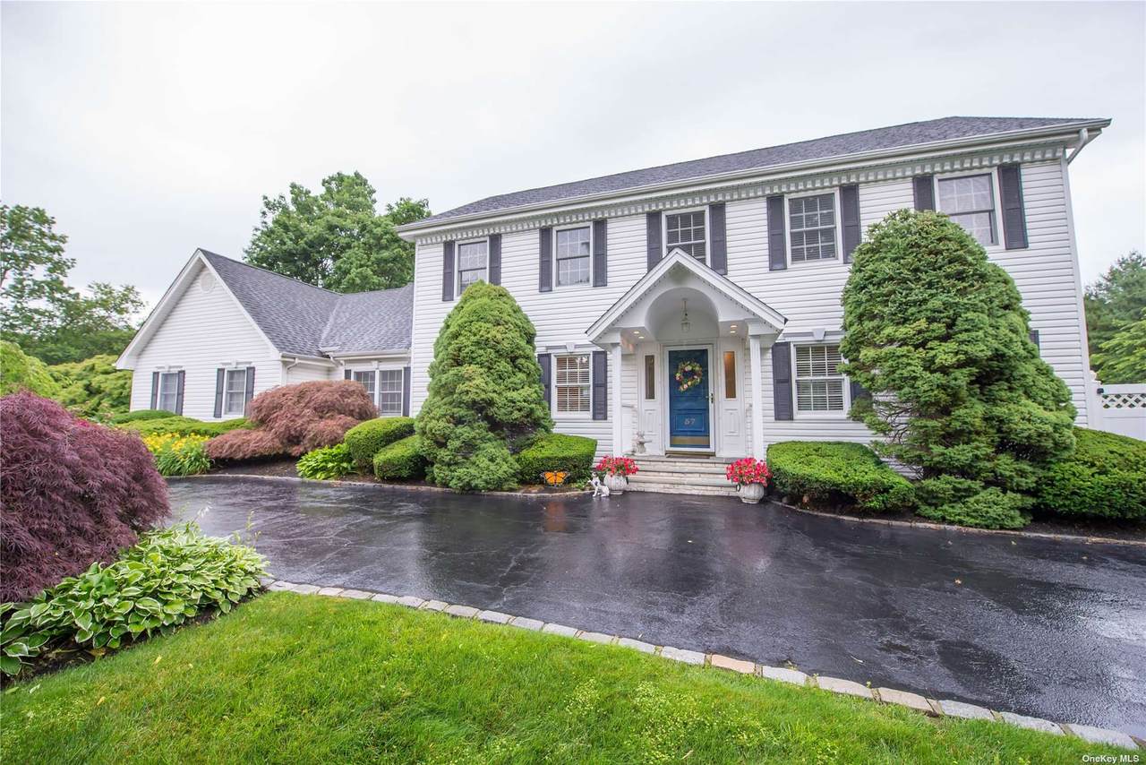 57 Buccaneer Lane - Photo 1