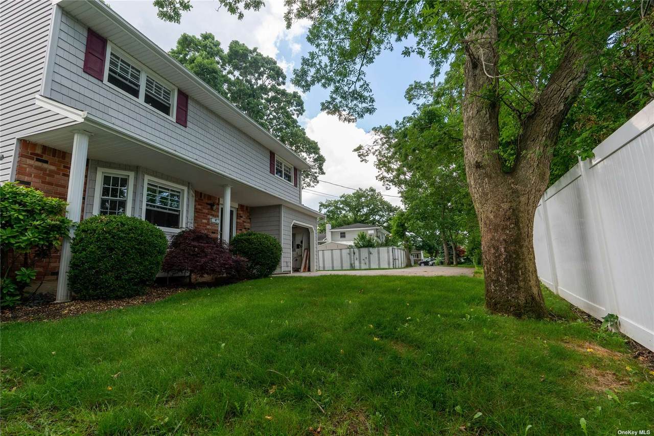 66 Kent Street - Photo 1