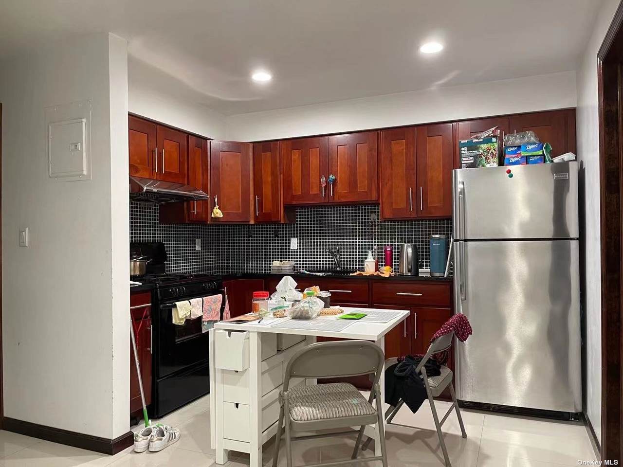 132-18 Sanford Ave - Photo 1