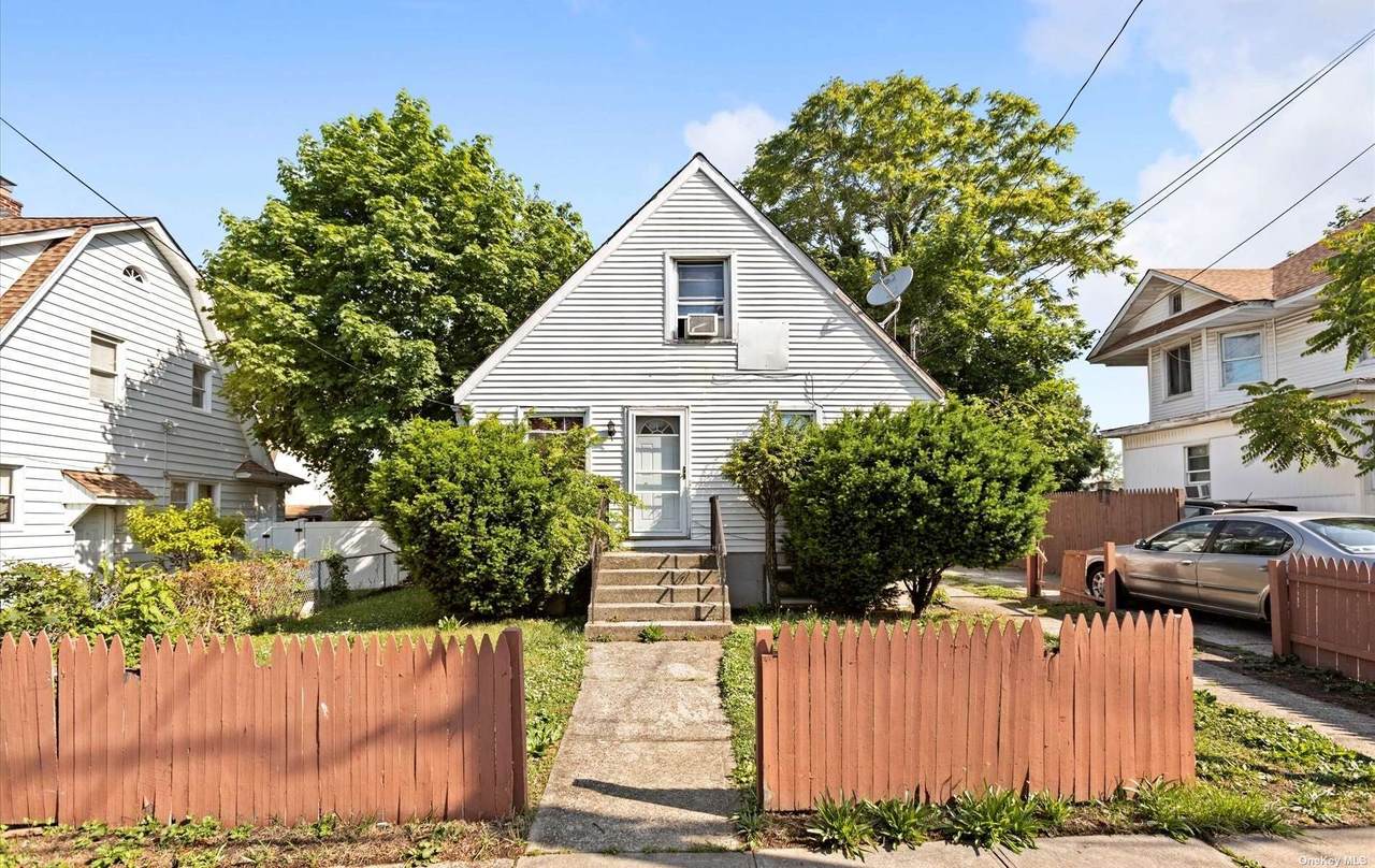 31 Elizabeth Avenue - Photo 1