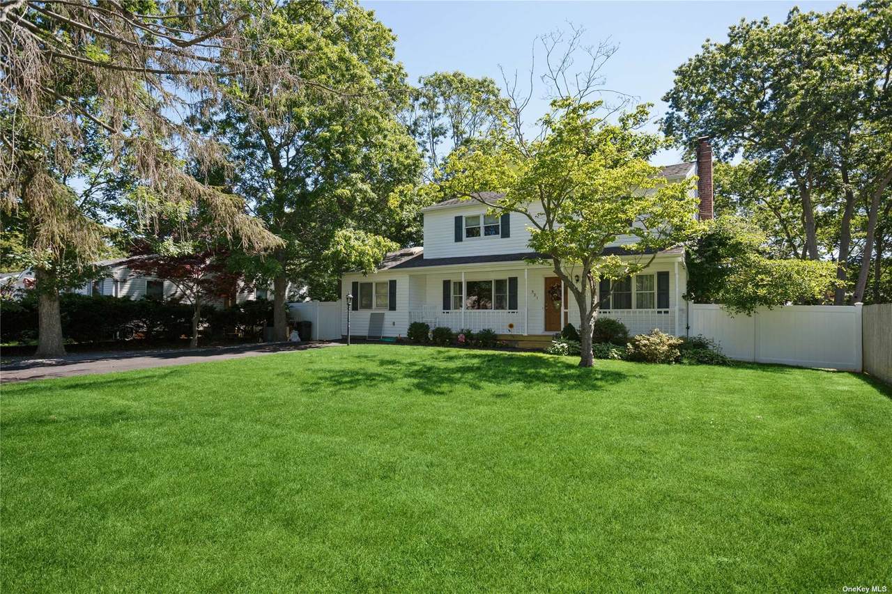 521 Durham Road - Photo 1