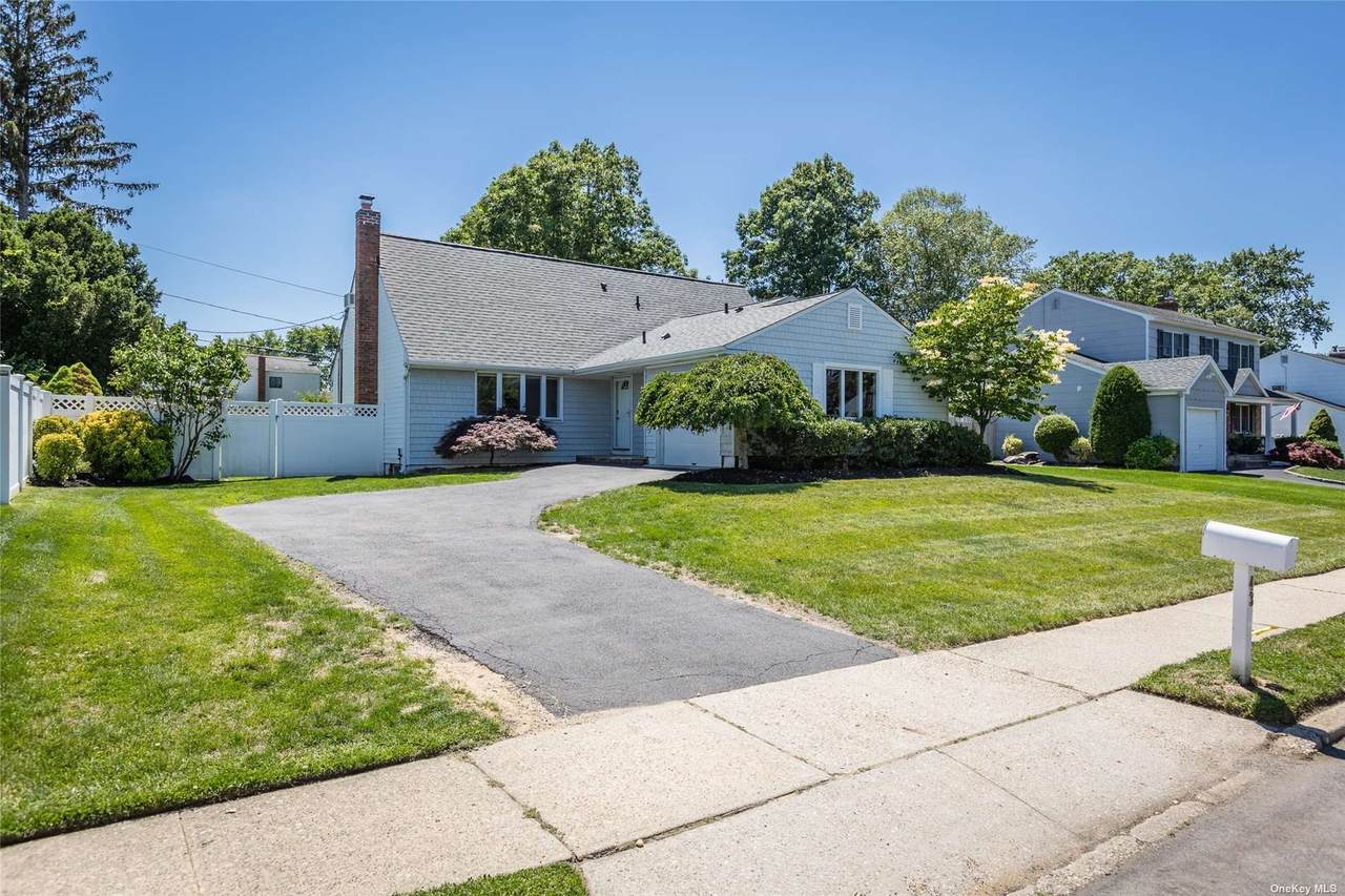 43 Arcadia Drive - Photo 1