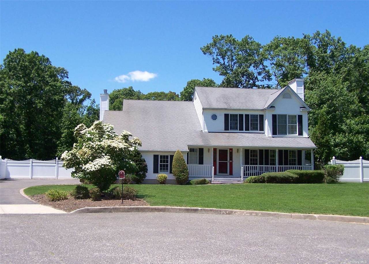 3 Sunset Avenue - Photo 1