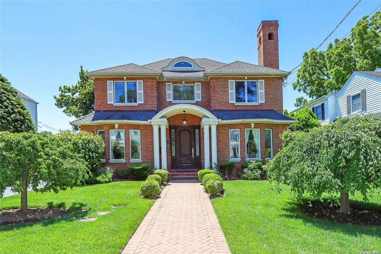 24 Steamboat Rd - Photo 1