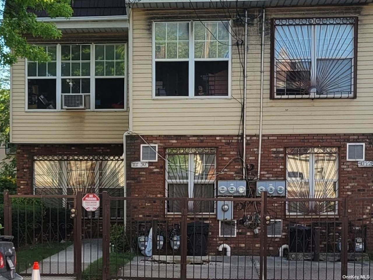 107-30 Guy R Brewer Boulevard - Photo 1