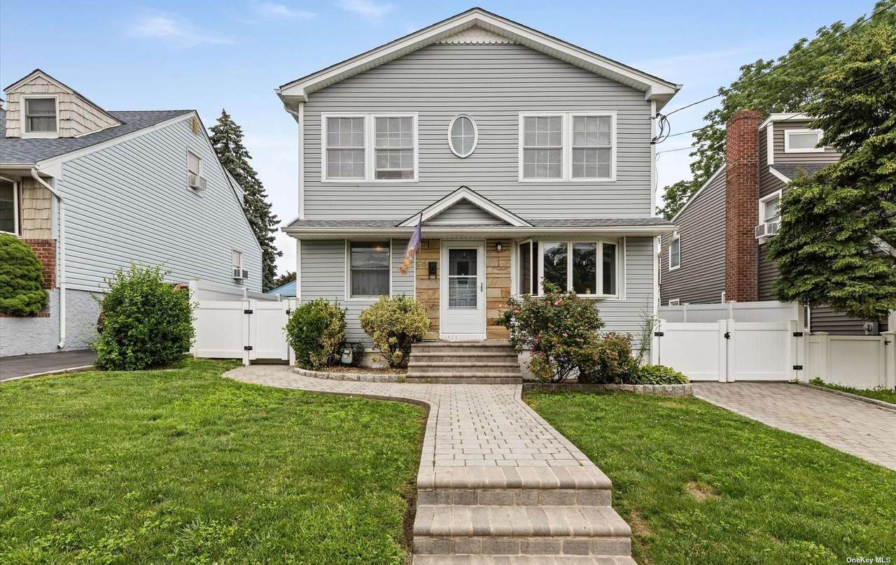 266 Fairfield Avenue - Photo 1