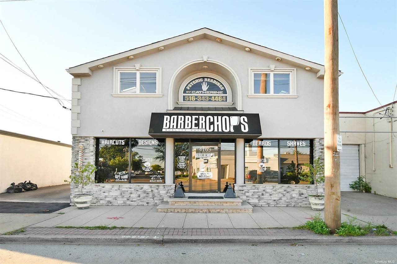 4163 Merrick Road - Photo 1