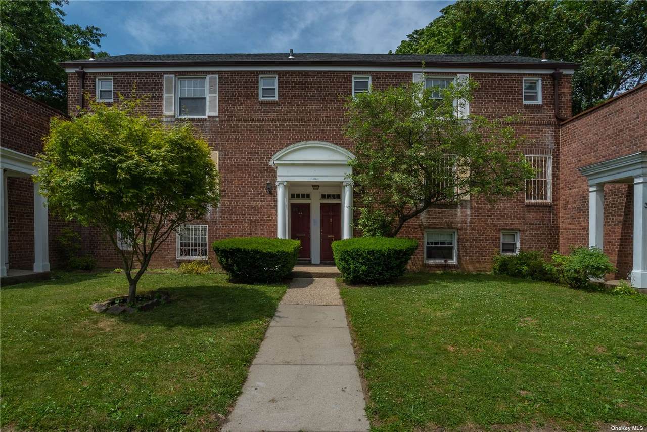 144-15 Charter Road - Photo 1