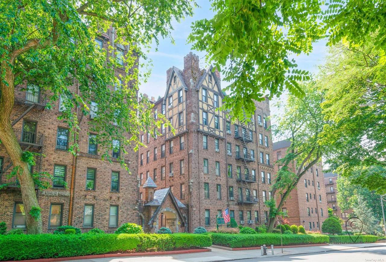 83-15 116th Street - Photo 1