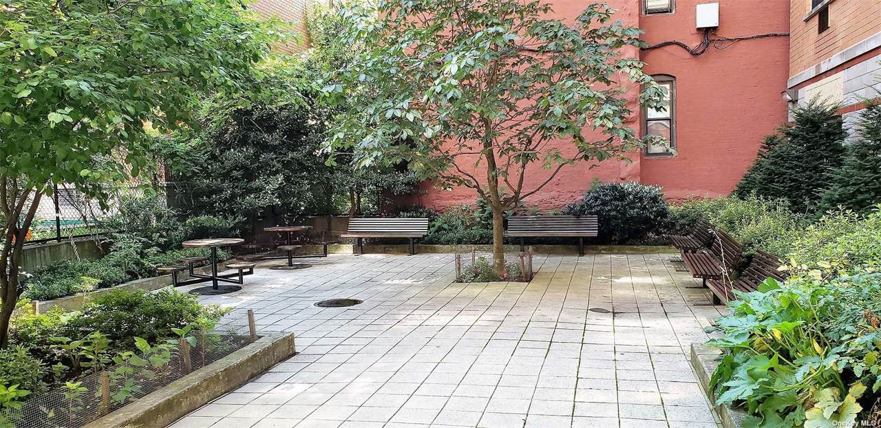 3044 Third Avenue - Photo 1
