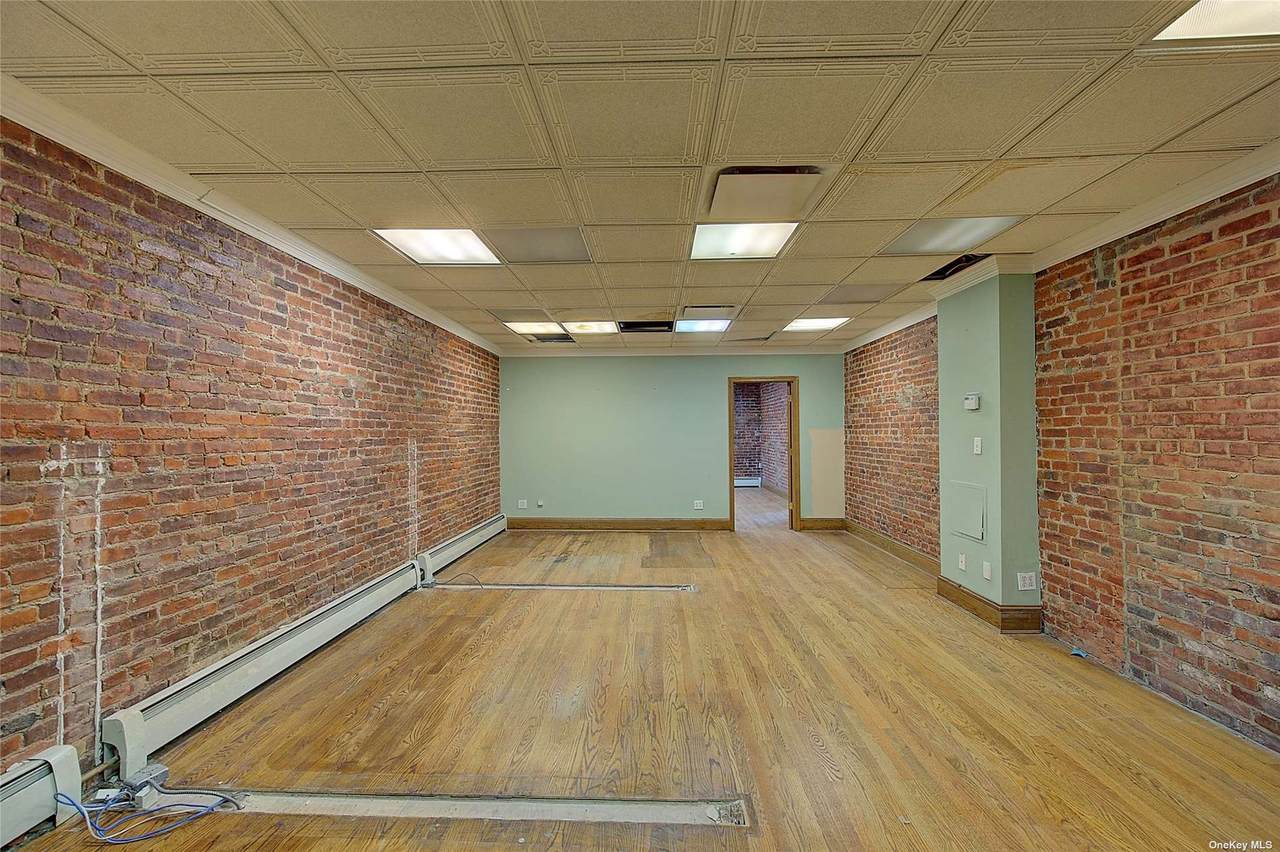 6810 Woodside Avenue - Photo 1