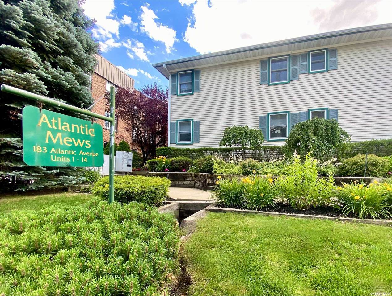 183 Atlantic Avenue - Photo 1