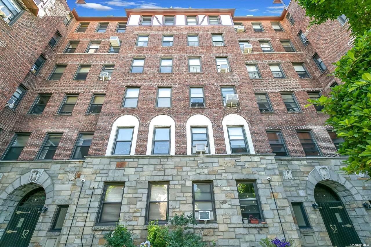 77-16 Austin Street - Photo 1
