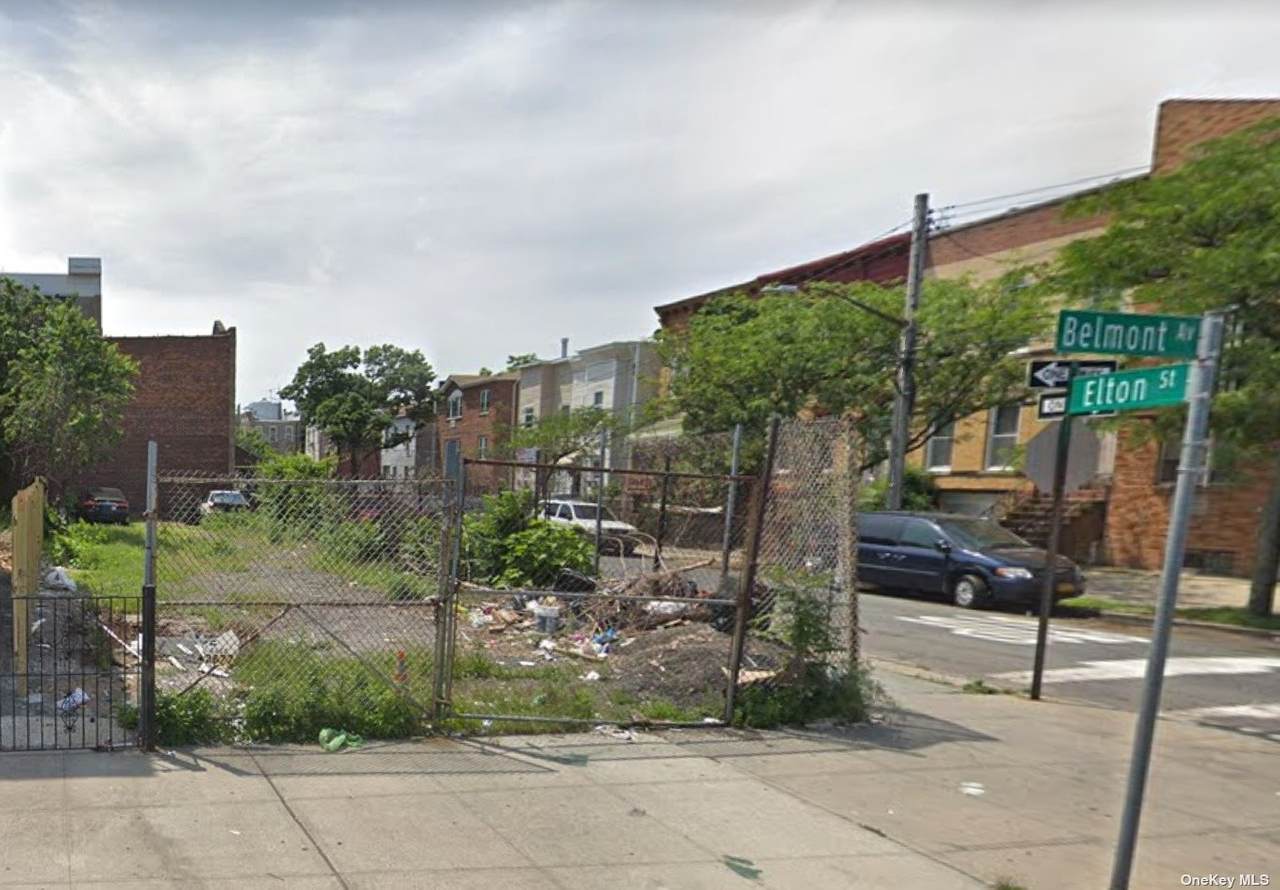 724 Belmont Avenue - Photo 1