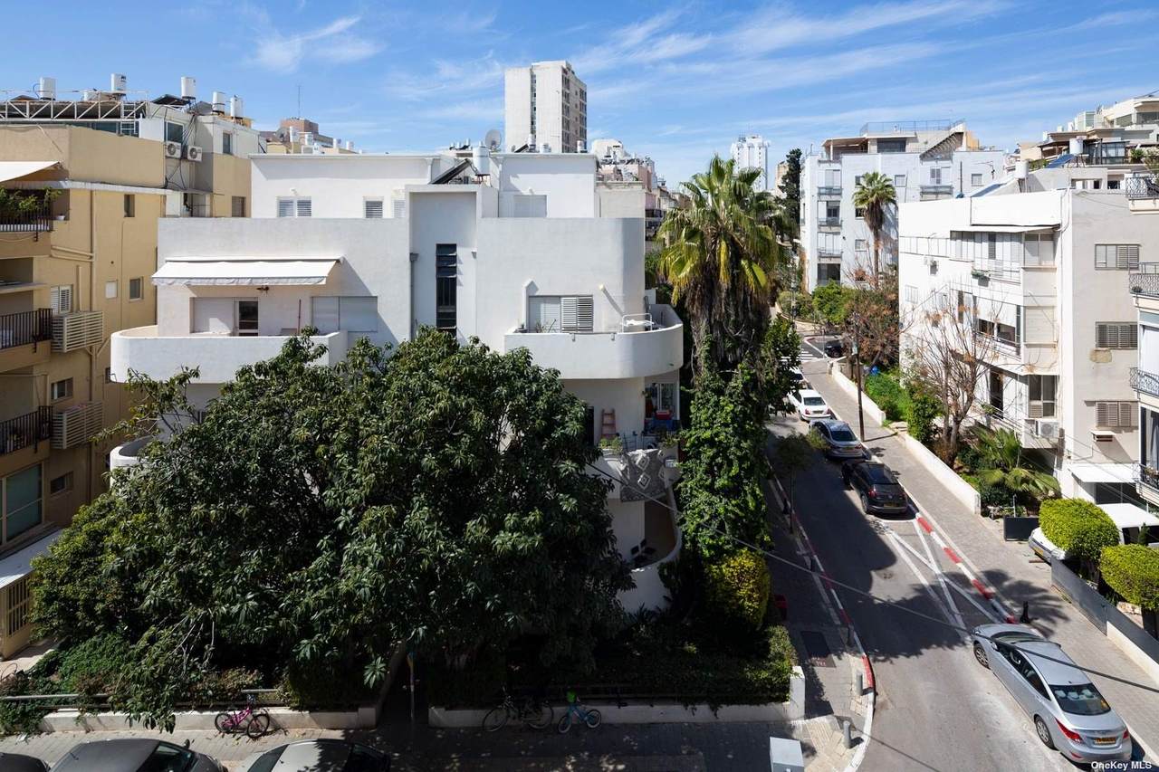 35 Dov Hoz Street - Photo 1