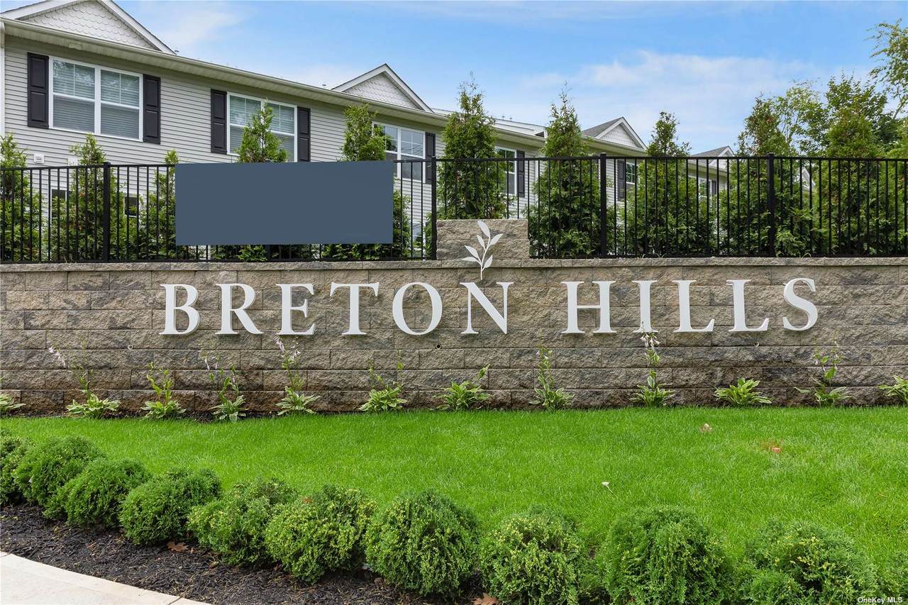 401 Breton Way - Photo 1