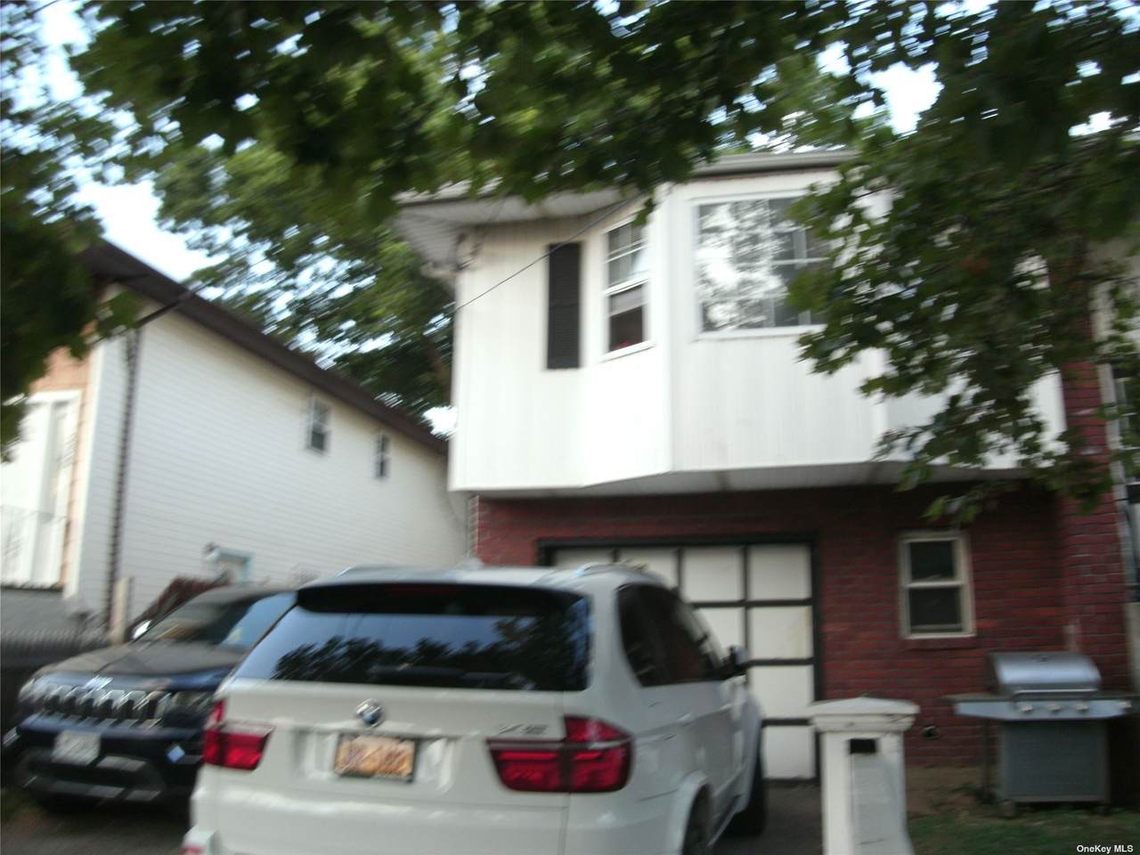 260 Henry Street - Photo 1