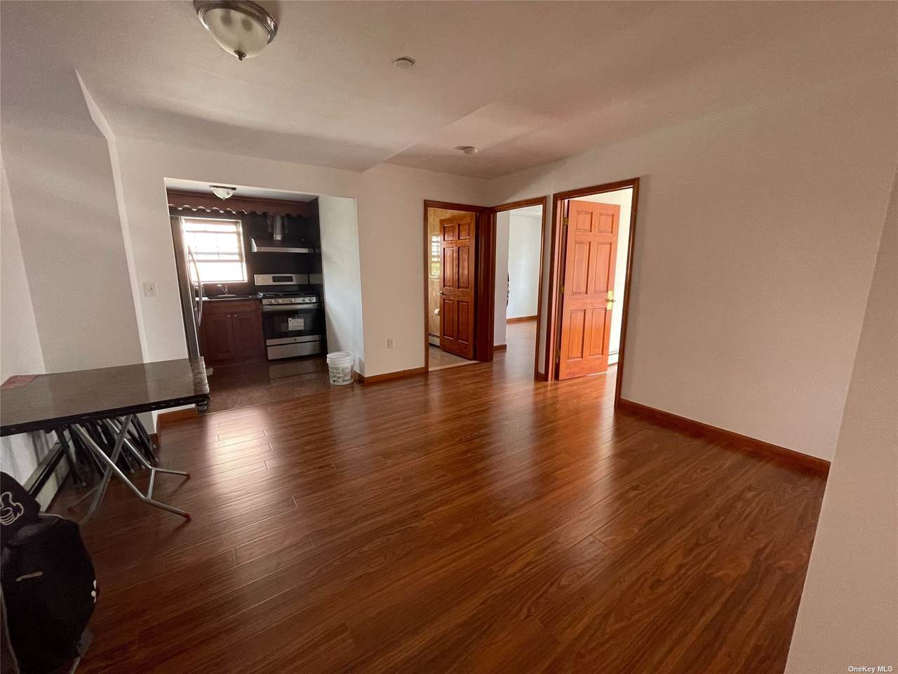 132-36 Pople Avenue - Photo 1