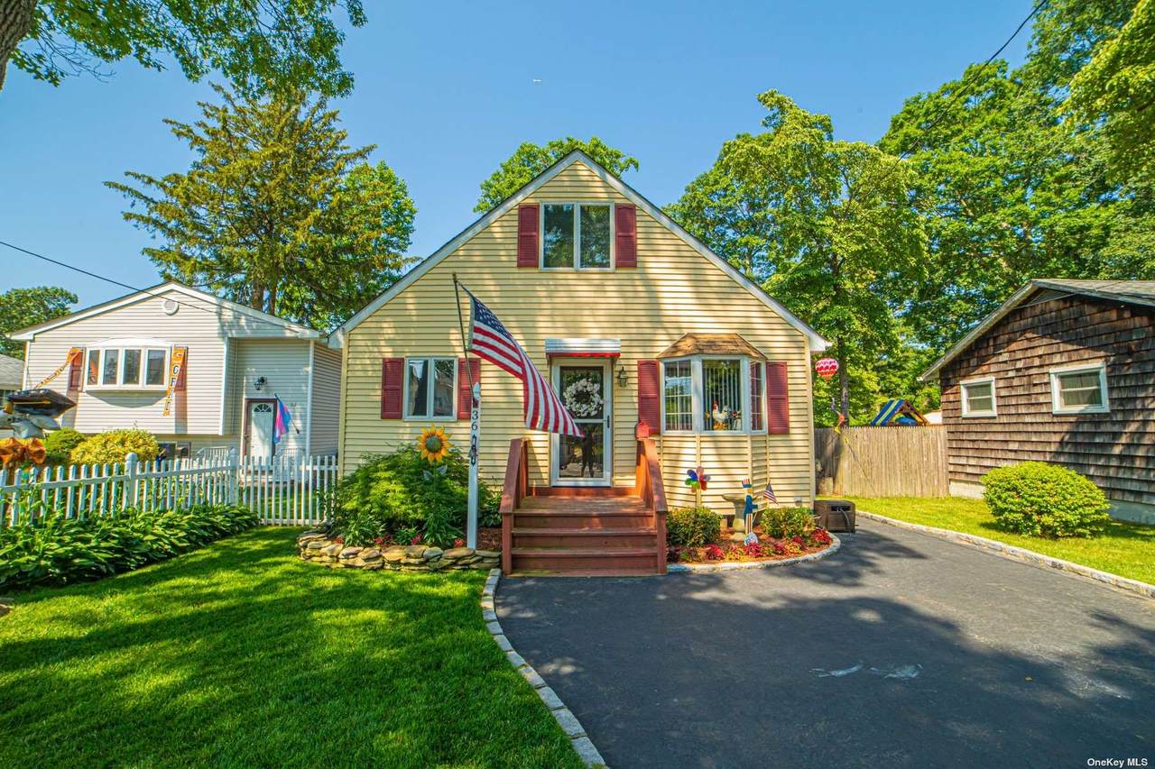 36 Vanderbilt Avenue - Photo 1