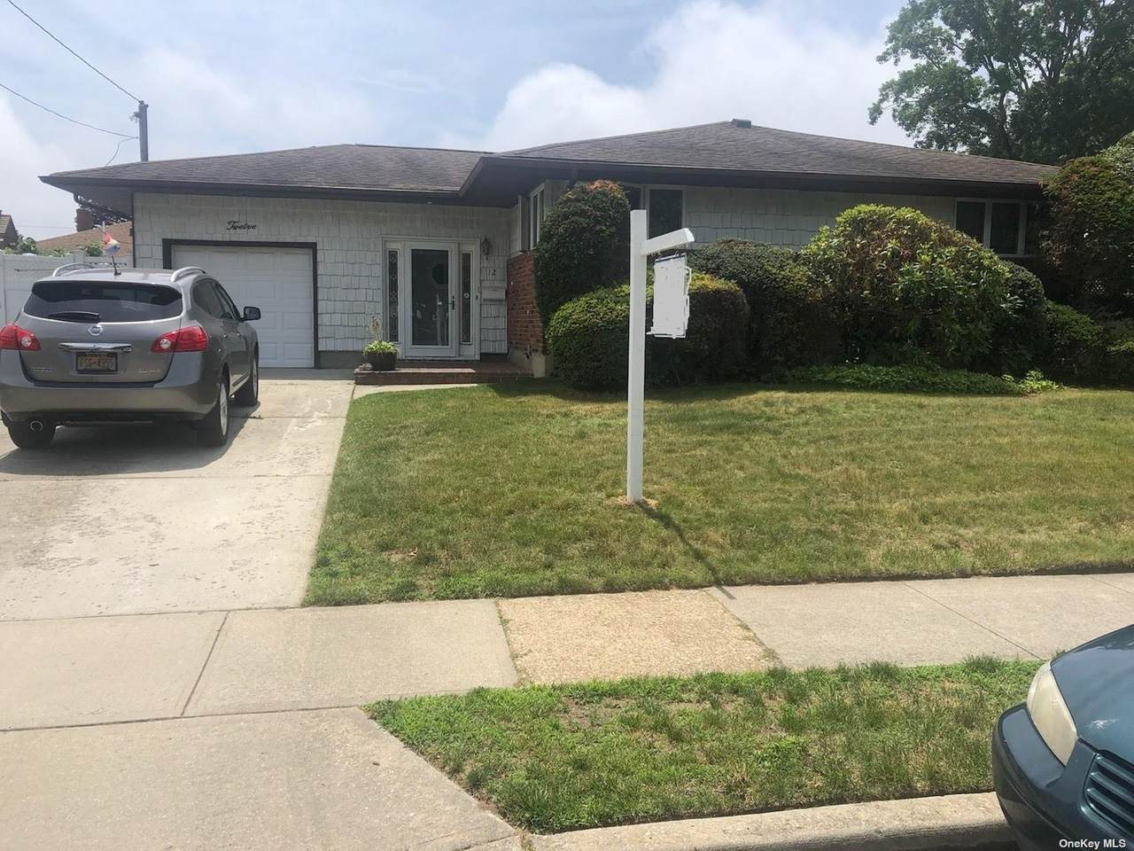 12 5th Avenue - Photo 1