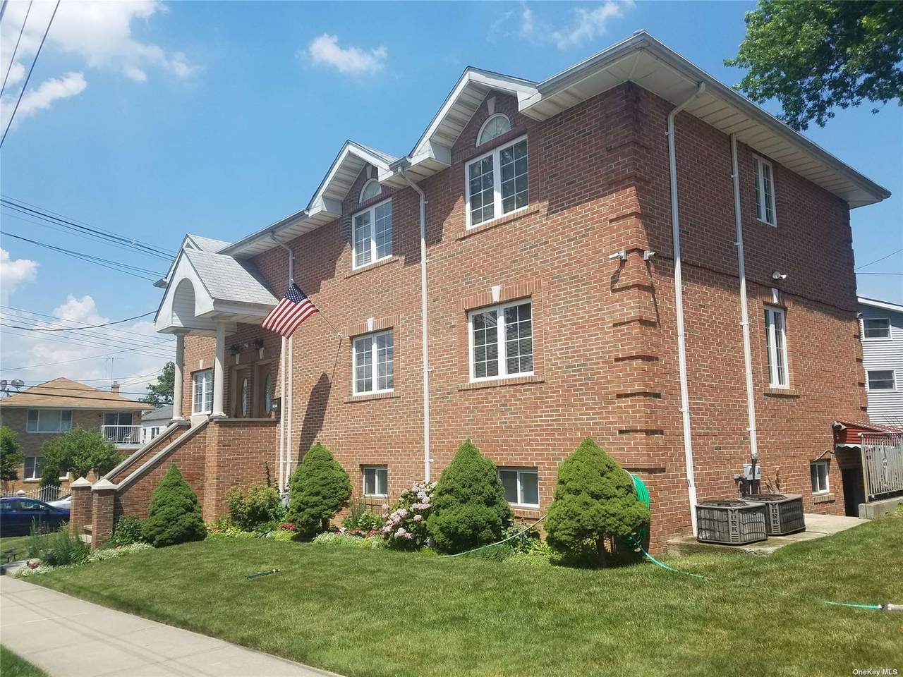 256 04 58 Avenue - Photo 1