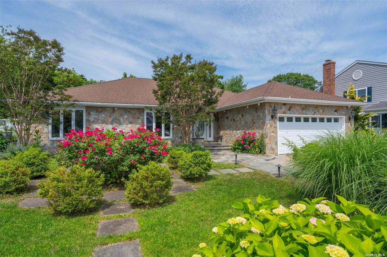 9 Oak Point Drive - Photo 1