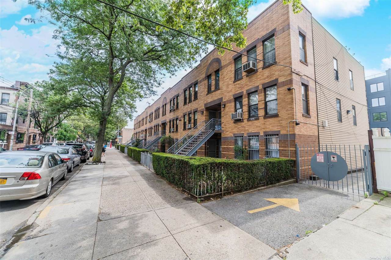16-70 Norman Street - Photo 1