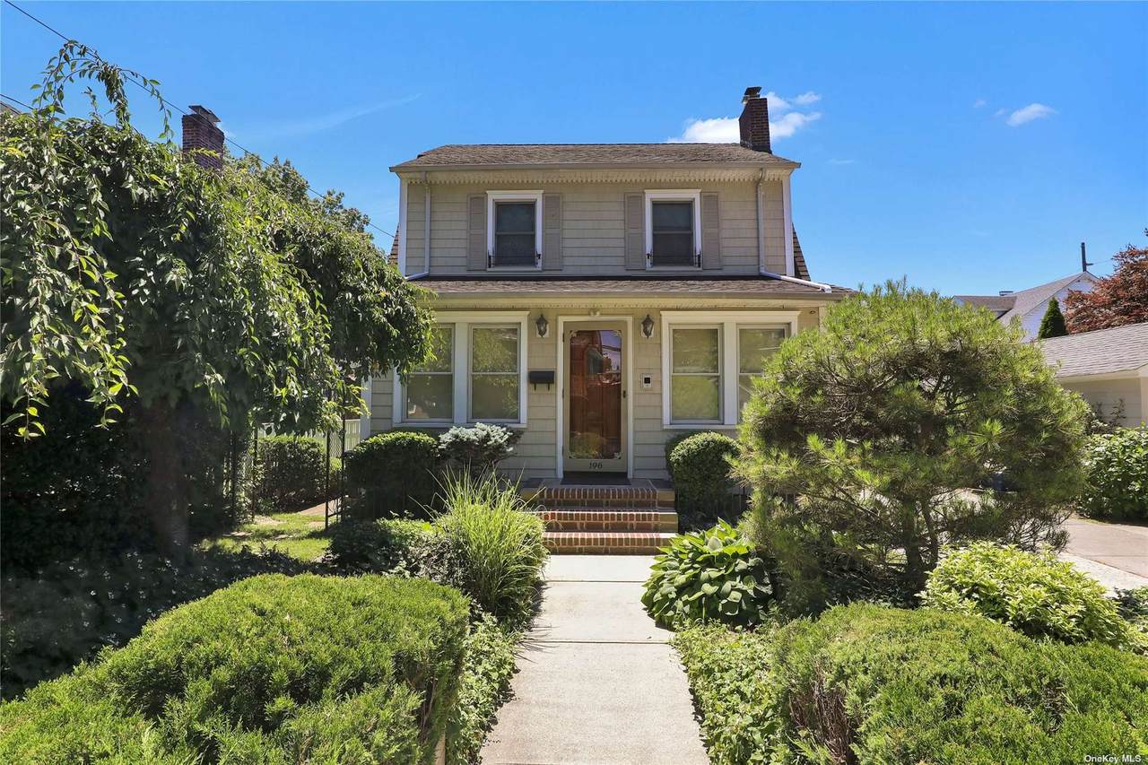 196 Carnation Avenue - Photo 1