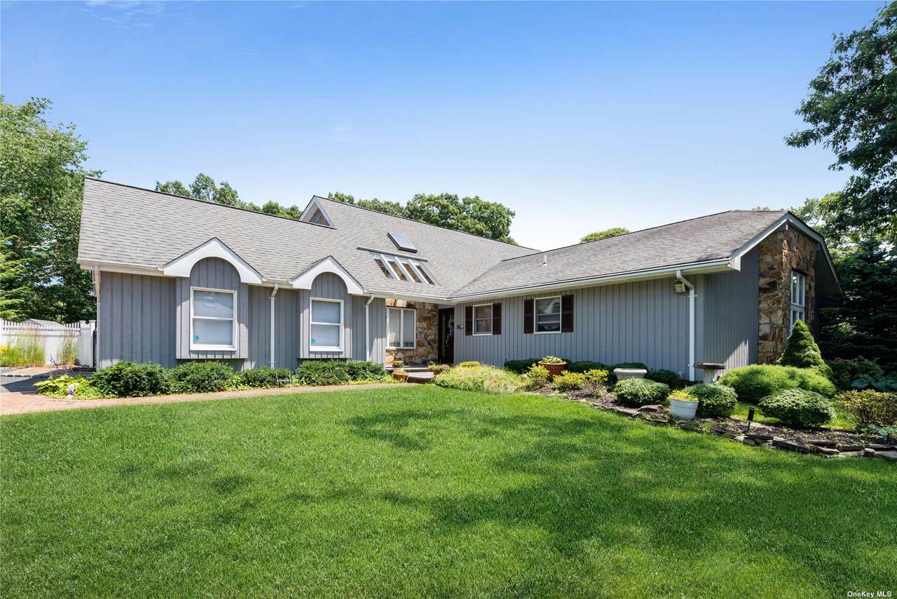 13 Weatherstone Way - Photo 1