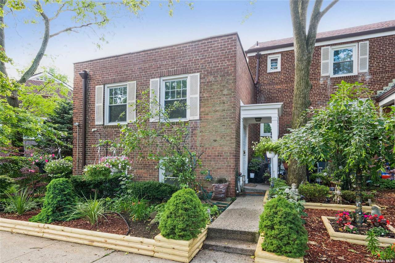 150-14 Village Road - Photo 1