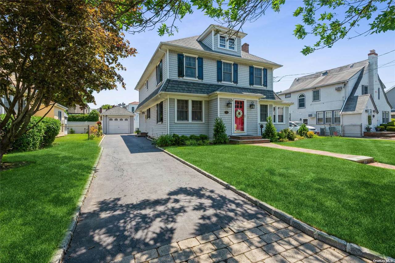 74 Buckingham Road - Photo 1