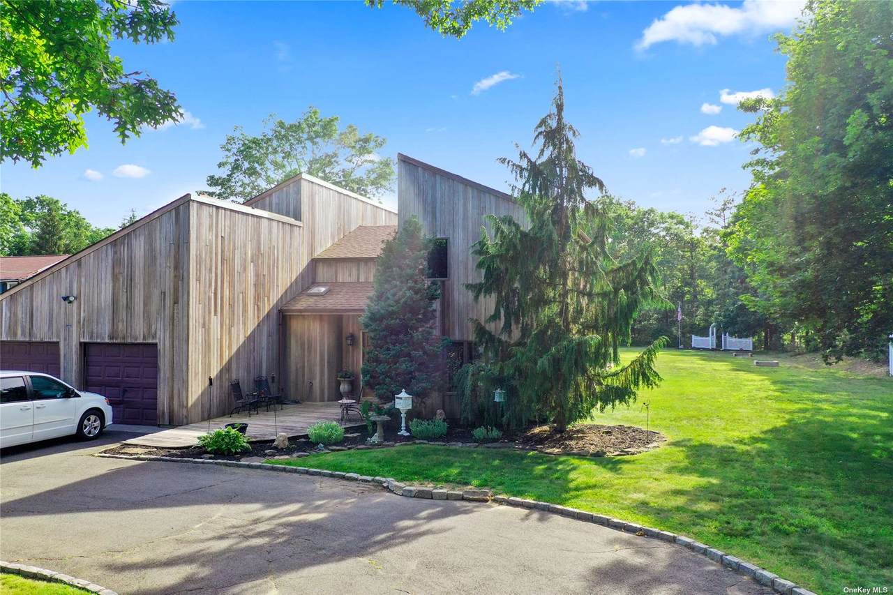 24 Fairmont Avenue - Photo 1