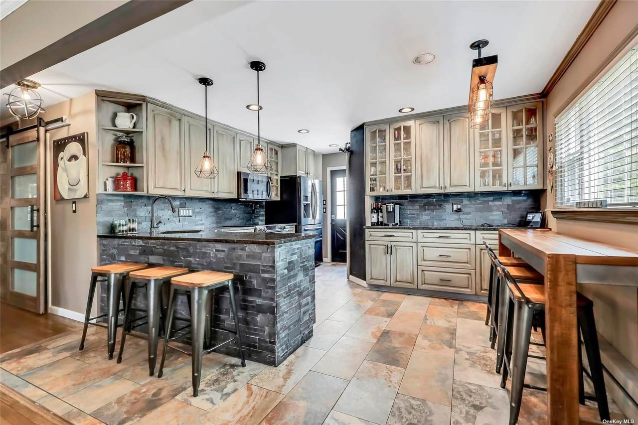 1507 Midian Street - Photo 1