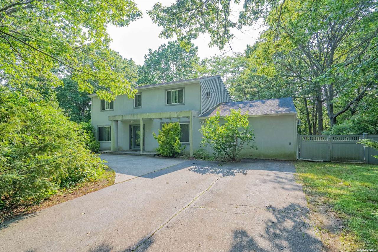 3 Lincoln Avenue - Photo 1