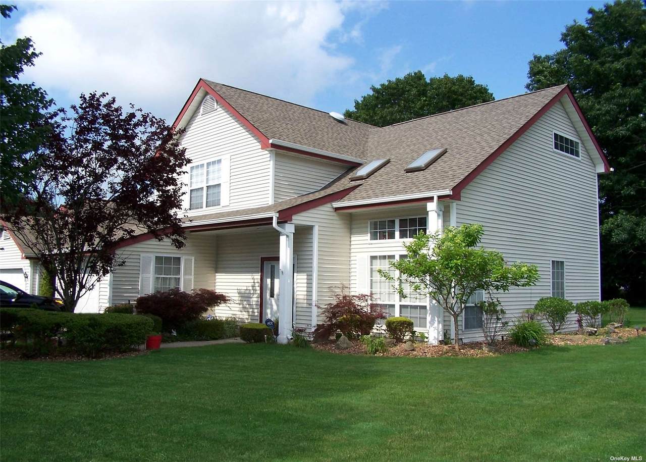6 Balmoral - Photo 1