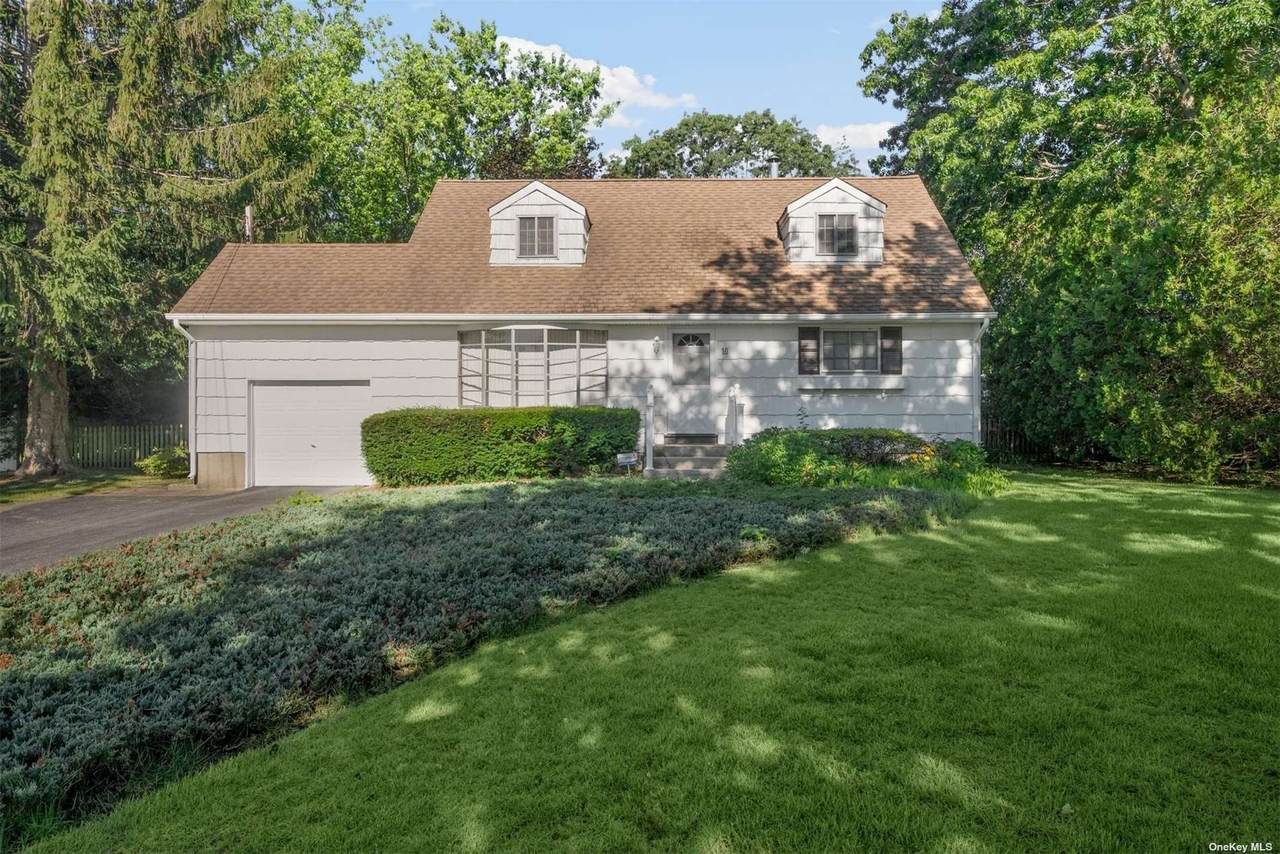 10 Purdy Avenue - Photo 1