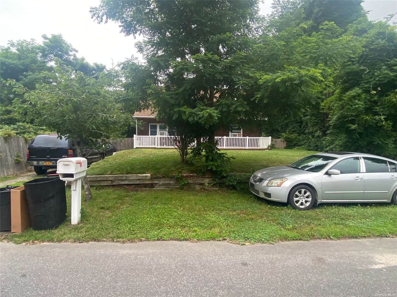 223 Elm Road - Photo 1