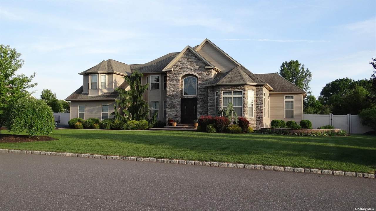 4 Winston Court - Photo 1