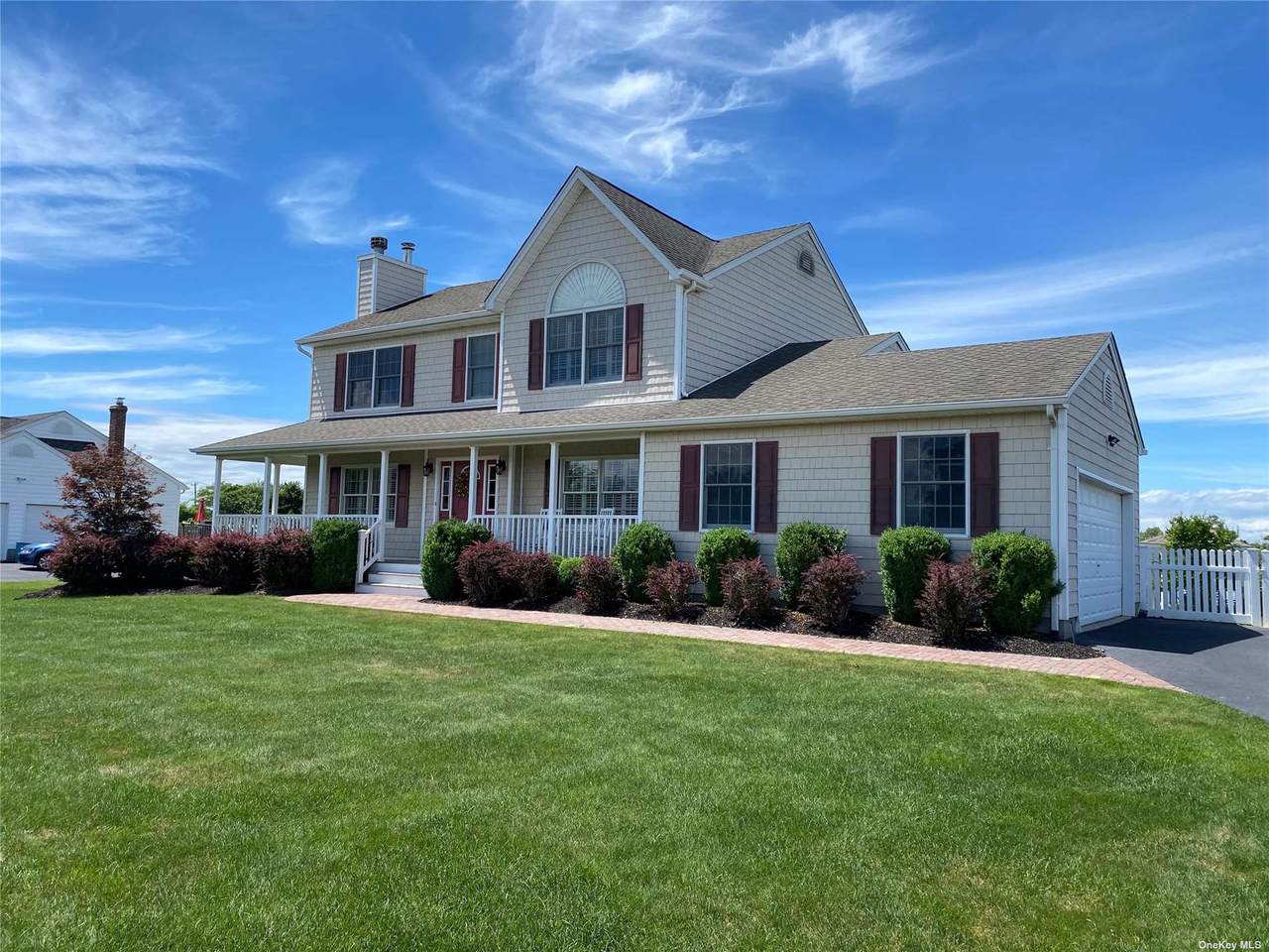 38 Nicholas Way - Photo 1