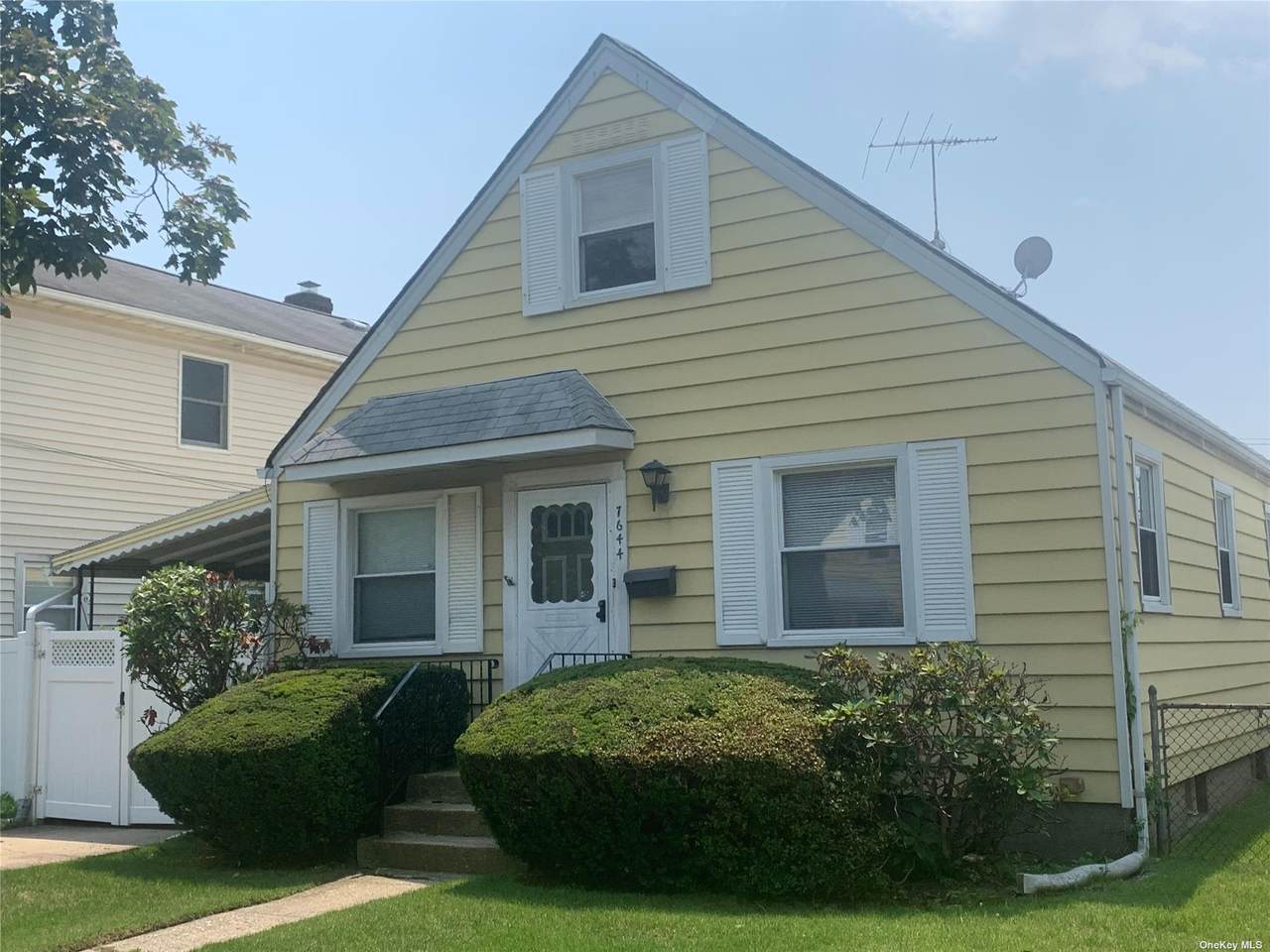 76-44 264th Street - Photo 1