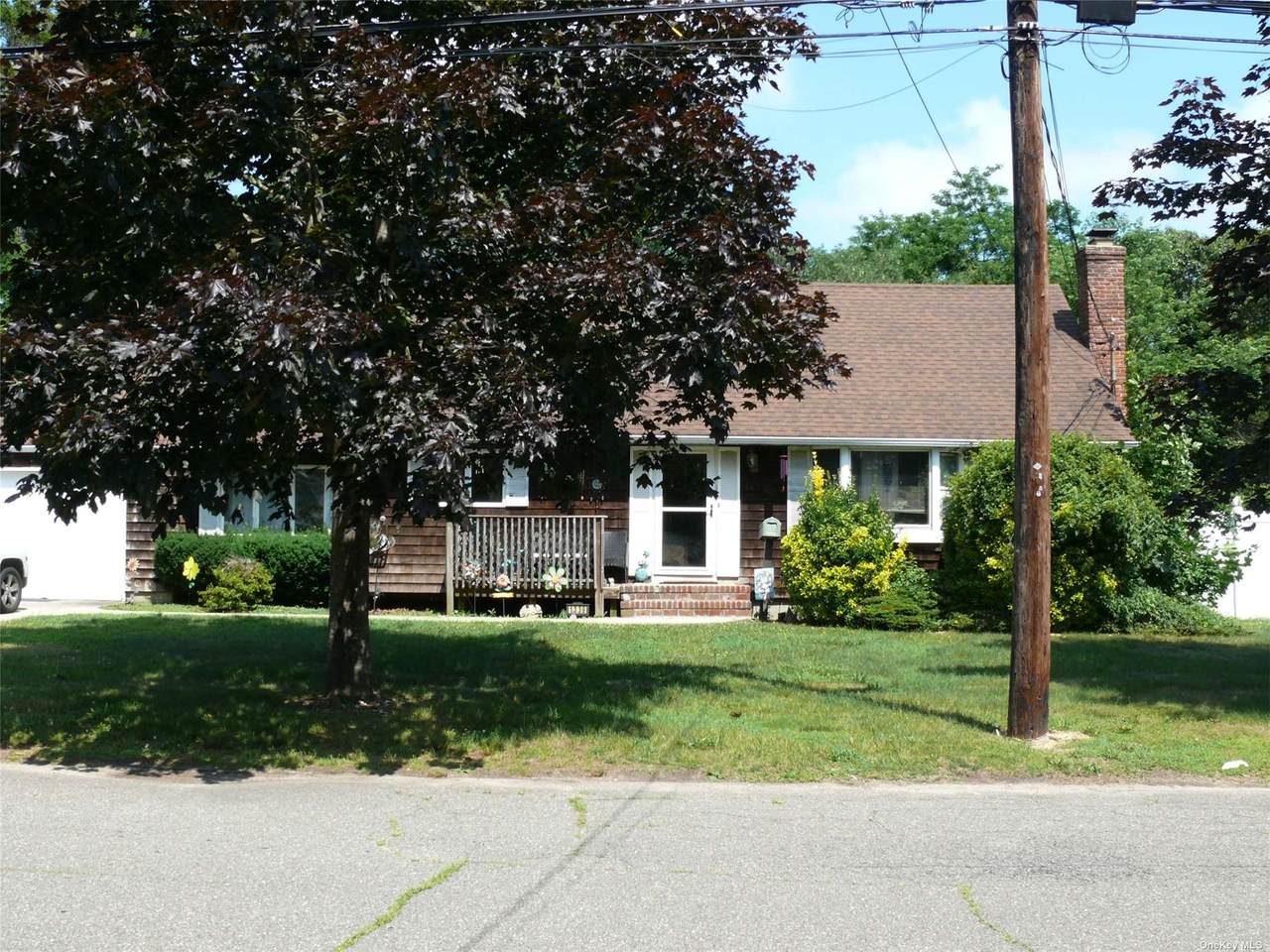 1339 Gardiner Drive - Photo 1