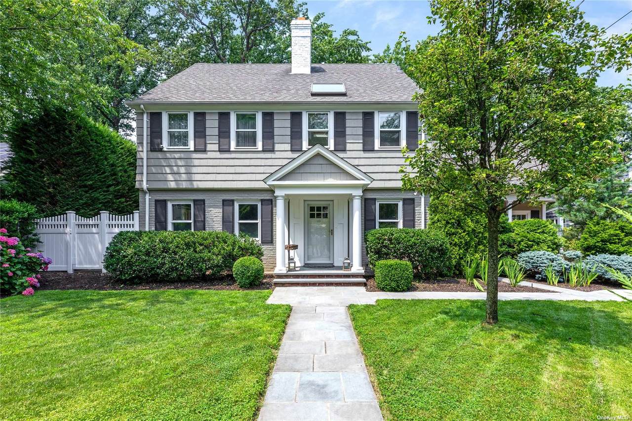 223 Shoreward Drive - Photo 1