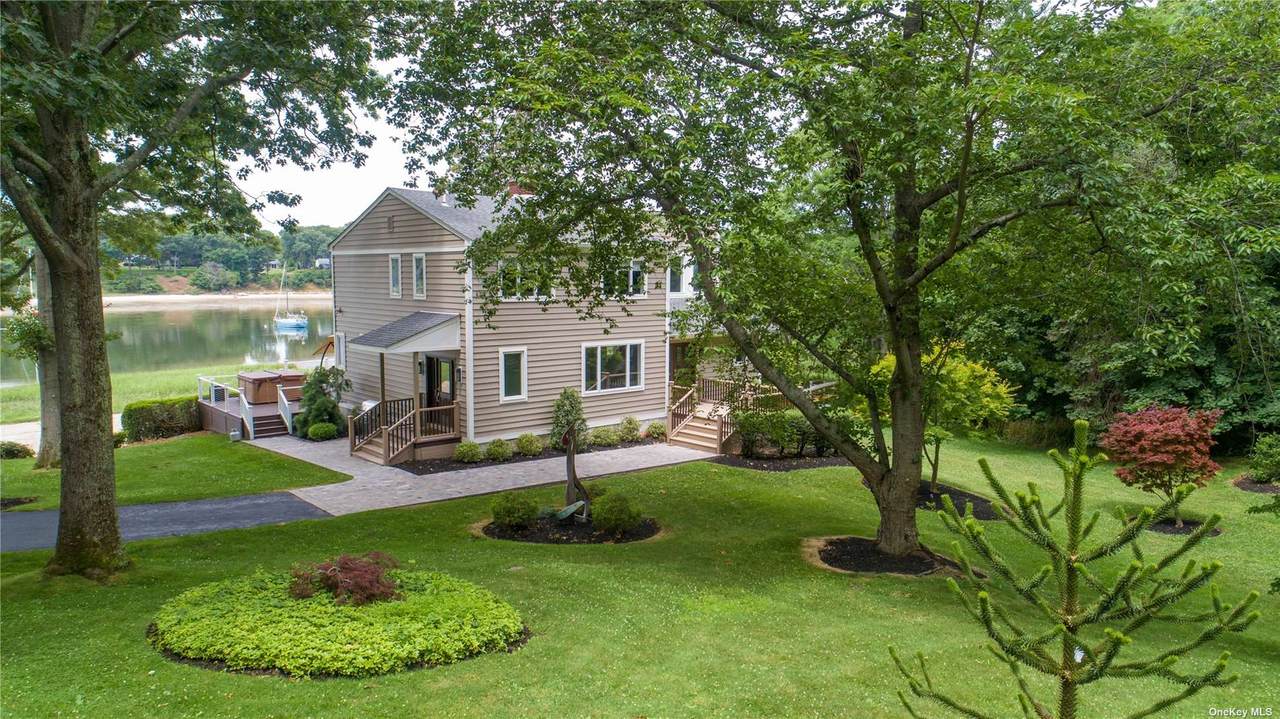 10 Tinker Lane - Photo 1